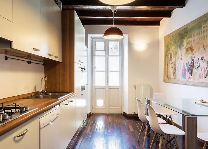 Palazzo Del Pero Luxury Attic - Bymyhomeincomo Apartman